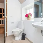 4 Star In * Ulfborg