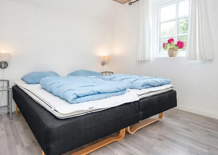 4 Star In * Ulfborg